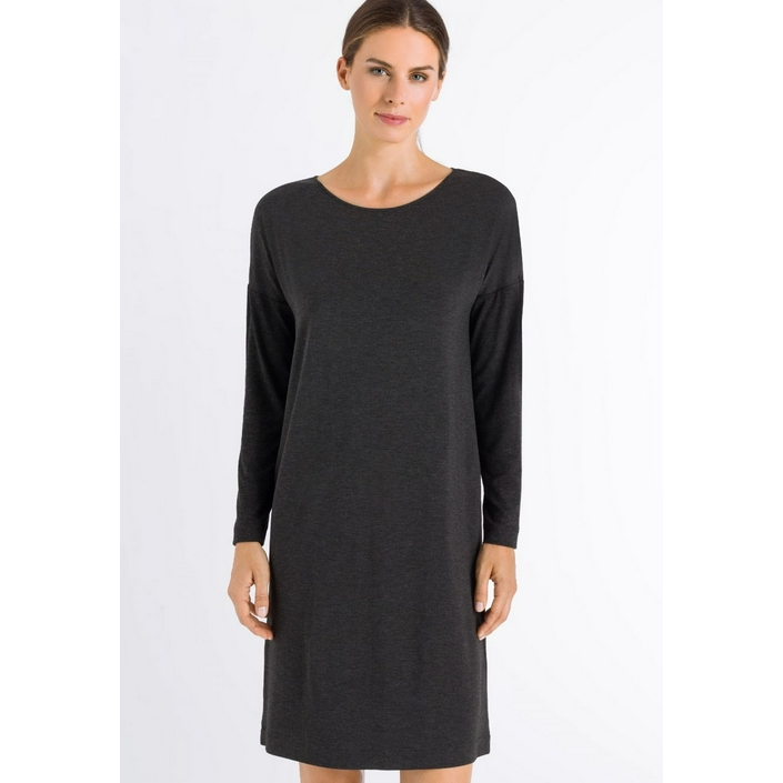 hanro_182_w_naturalelegance_lslvnightdress_076388_070996_040